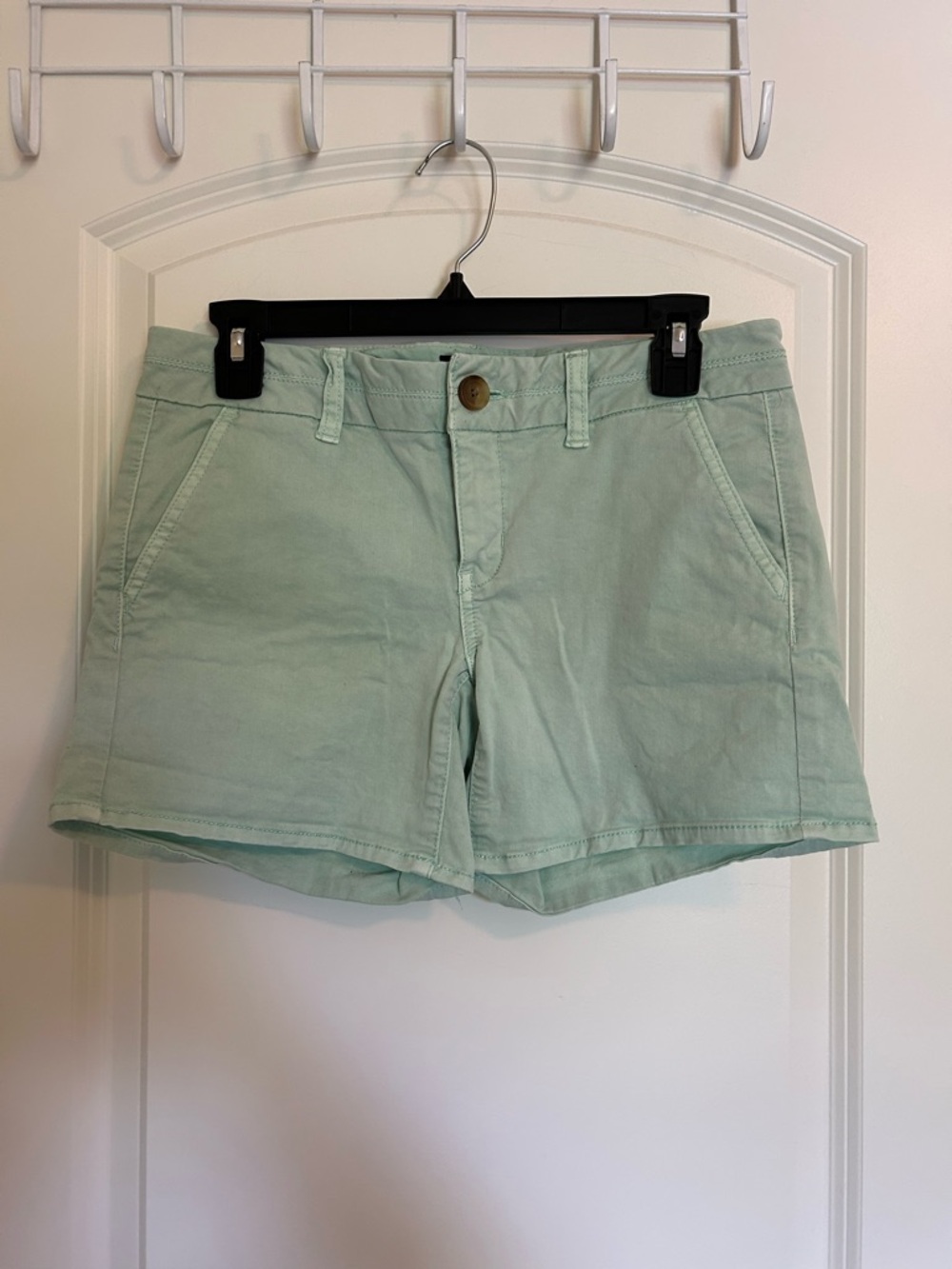 American Eagle Outfitters Mint Green Cotton Midi stretch shorts